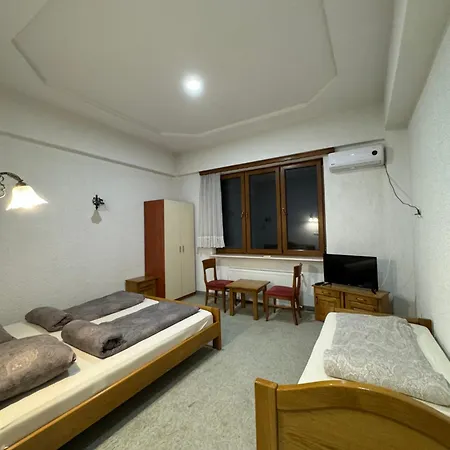 Hostel Hillside