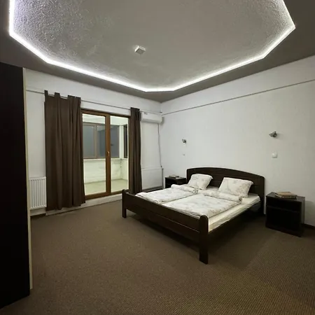 Hostel Hillside *